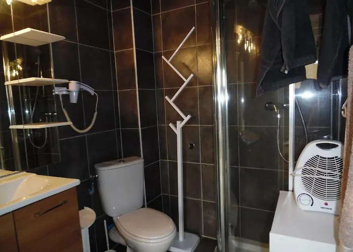 Du Commandant Marche アパート